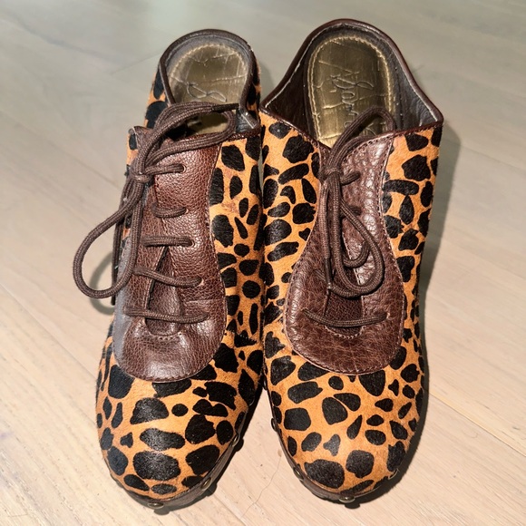 Sam Edelman Cheetah Print Mules | Size 9 - Picture 3 of 7